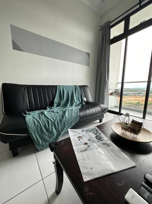 A2404 Platino 2br Paradigmmall Netflix By Apartment